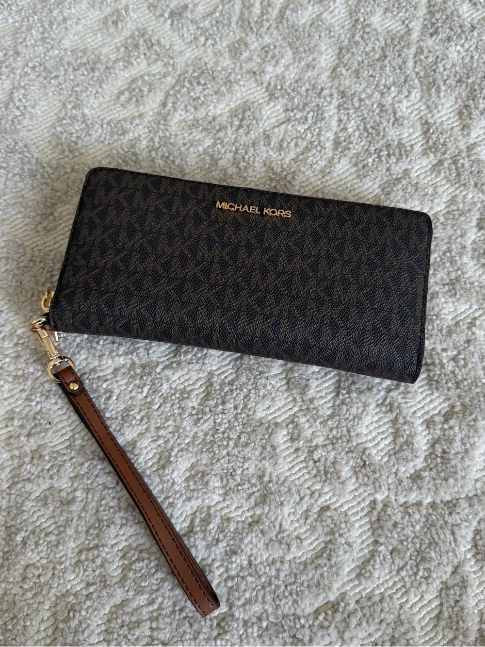 Michael Kors Brown Jet Set Travel Large Leather Wristlet - Brand New